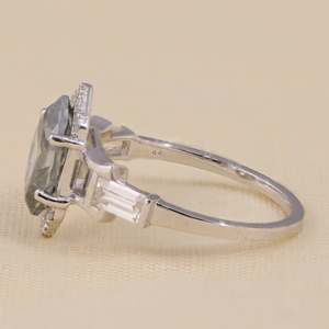 Anillo de Compromiso con Diamante Cultivado en Laboratorio, Corte Hexagonal, Estilo Art Deco, Plata de Ley, Chapado en Oro, Certificado IGI, Lujo, Claridad VS1, Color F - Product Image 6