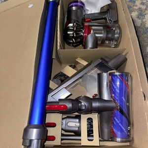 แบรนด์ใหม่สำหรับ Dyson V8สัตว์เครื่องดูดฝุ่นไร้สายสีฟ้าบวกอุปกรณ์เสริมขายดีสำหรับใช้ในสวนพลังงานด้วยตนเอง - Product Image 1