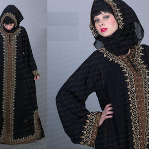 Abaya noire luxueuse brodée de qualité supérieure idéale pour les femmes musulmanes - Product Image 1