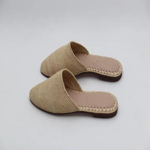 Vente en gros de pantoufles et sandales marocaines faites à la main en raphia, chaussures tissées écologiques pour femmes et hommes, commande en gros, fournisseur direct - Product Image 3