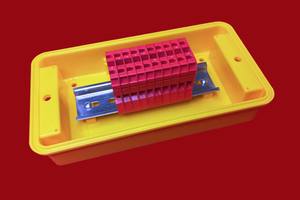 PS-14H17 Caja de perfil alto con soportes para carril DIN - Product Image 2