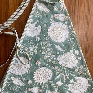 Ridhi nueva llegada viejo musgo verde indio Floral mano bloque impreso puro algodón árbol de Navidad falda granja al aire libre decoración del hogar - Product Image 3