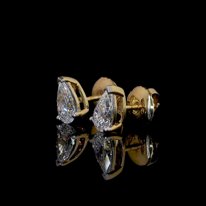 Elegantes tachuelas de diamantes de pera de oro de 14 quilates, brillo cultivado en laboratorio - Product Image 2