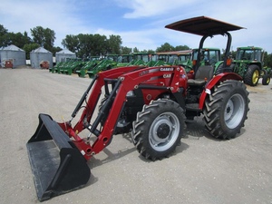 Tracteur de jardin à roues 4x4 automatique 55 CV Farmall 55A 2012 avec moteur et boîte de vitesses à engrenages, garantie de 2 ans - Product Image 6