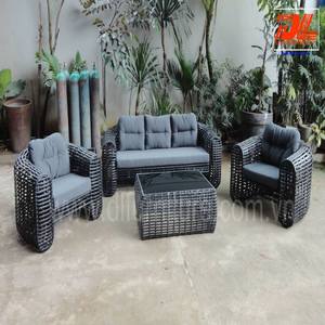 Ensemble de canapés d'extérieur en osier au design moderne pour le salon, la cour, la chambre à coucher, l'hôtel et l'entrepôt - Product Image 1