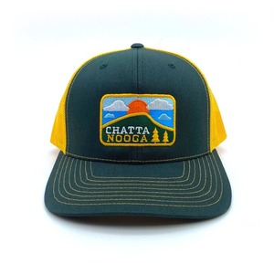 Casquette de camionneur à dos en maille à 6 panneaux à profil moyen avec broderie de patch personnalisée, vente en gros de sport de haute qualité du fabricant du Vietnam - Product Image 1