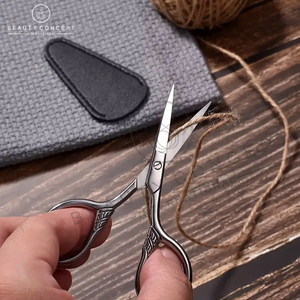 Ciseaux à ongles en acier inoxydable de qualité supérieure Ciseaux à ongles d'emballage personnalisé Outils à ongles de vente chaude et durable par Beauty Concept - Product Image 4