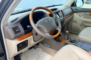 Lexus GX 470 2006 Usado, 2 Propietarios, Motor V8 de 4.7 Litros, 4x4, Mayormente sin Modificaciones, de Propietario del Sur - Product Image 4