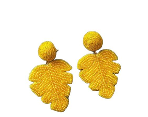 Elegante pendiente bordado de corazón lindo con cuentas hechas a mano con apariencia de lujo de semilla con atractivo de moda para niña - Product Image 5