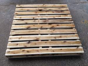 Palettes en bois de pin d'acacia double face de haute qualité sur mesure durables meilleur prix du fournisseur d'or bois naturel au coût - Product Image 5