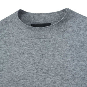 เสื้อยืดถักนิตเนื้อนุ่มคุณภาพสูงราคาส่งแบบยูนิเซ็กซ์ ผ้าฝ้าย 100% ทรงปกติ สีพื้น ออกแบบเองได้ เสื้อยืดผู้ชาย - Product Image 4