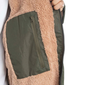 Etiqueta privada El mejor producto Batas cambiantes de material duradero Venta en línea Batas cambiantes - Product Image 4