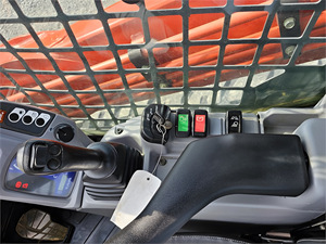 Cargadora Compacta de Orugas Kubota SVL95-2S 2016 Usada, Bien Mantenida, Económica y Limpia, en Venta con Entrega a Todo el Mundo - Product Image 5