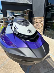 Moto Acuática Personal SE 155, Color Morado, 2 Plazas, Motor de 4 Tiempos y 1400 cc, Fibra de Vidrio, Nueva, 50 km/h - Product Image 4