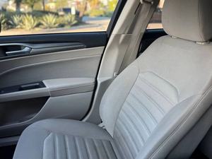 Ford Fusion SE 2018 - Product Image 6