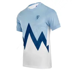 Weiches neues Design Original Custom Team Fußball trikot Polyester Fußball trikot