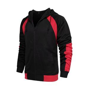 Survêtements de streetwear pour hommes personnalisables rouge et noir avec logo personnalisé - Vêtements de sport en molleton de haute qualité, durables, respirants et écologiques - Product Image 5