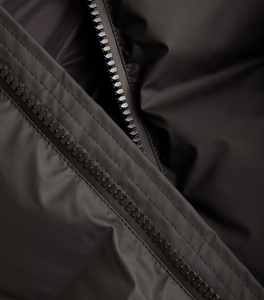 Venta al por mayor personalizado negro abajo chaqueta acolchada cortavientos chaqueta acolchada cálida invierno al aire libre abrigo burbuja Parka chaquetas de los hombres - Product Image 4