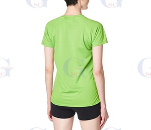 Women Fitness Rash Guard Custom Made Yoga and Gym Workout Shirts with High Quality Soft Fabric and Custom Design Printing Shirts - Product Image 3