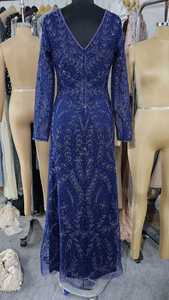 ชุดราตรีทรงบอลกาวน์ผ้าซาตินสุดโรแมนติก คอวี ประดับเลื่อม ลูกปัด ปักลายคริสตัล สายเดี่ยว ทรงเอวธรรมชาติ - Product Image 5