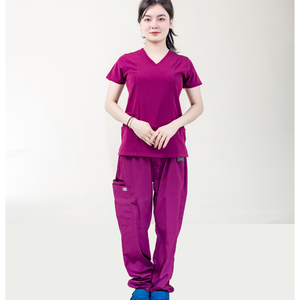 Uniformes hospitalarios uniformes médicos buena calidad conjunto OEM WRAP almacenado en caja de cartón hecho en Vietnam fabricante - Product Image 1