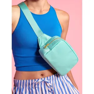 Sac fourre-tout personnalisable Sundae Cross Body pour la promotion et le merchandising - Product Image 3