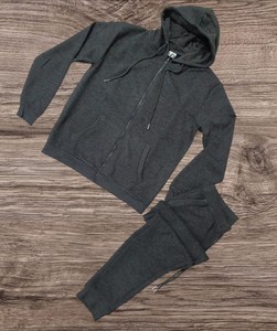 Ensemble de sweat à capuche pour homme Stock de lots de survêtements de mode Vente en gros au Bangladesh - Product Image 3