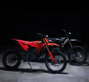Nouvelles motos électriques tout-terrain rouges et noires avec moteur sans balais, freins à disque, puissance 1001-2000W, vitesse maximale >80 km/h - Product Image 3