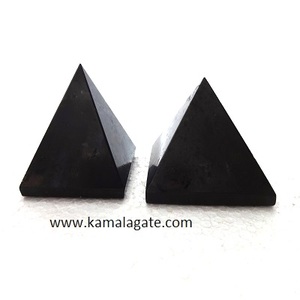 Cristal de sélénite blanche naturelle Style Feng Shui Pyramide de quartz rose Pierre précieuse sculptée Pierre décorative artisanale Pierre semi-précieuse - Product Image 6