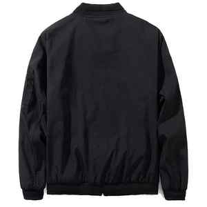 Chaqueta Bomber de poliéster para hombre OEM negra de alta calidad: Prendas de Vestir exteriores Elegantes y ligeras para todas las estaciones, chaqueta Bomber para hombre - Product Image 1