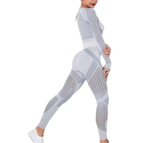 Vêtements de sport pour la salle de sport Vêtements d'entraînement pour le yoga Vêtements de fitness confortables Ensembles de yoga pour femmes Ensemble de gym personnalisé sans couture Fitness pour femmes - Product Image 2