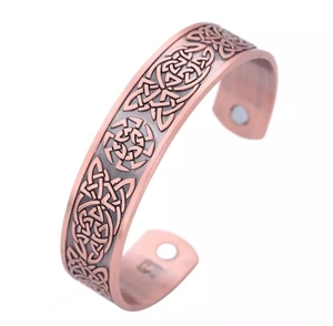 Pulsera de cobre floral sólida hecha a mano, accesorio de moda de alta calidad, hermoso brazalete a precio mayorista - Product Image 6