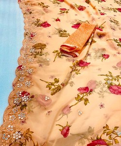 Vêtements de fête indiens, sari de mariage, dernière conception, prix bas, boutique, vente en gros, vêtements de mariage indiens - Product Image 5