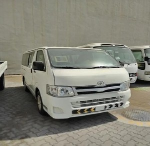 AUTOBÚS DE 15 ASIENTOS AUTOBÚS DE TECHO ALTO HIACES Usado Recién Volante A LA Izquierda - Product Image 2