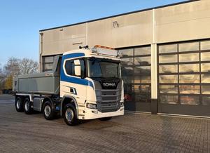 Camión Volquete Scania R580 8x4, Motor de Combustión Interna Diésel, Transmisión Automática, Euro 6, Potencia Diésel 427 kW (581 hp) - Product Image 6