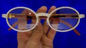 Lunettes de soleil unisexes de luxe en moissanite, légères, élégantes, sophistiquées, noires, anti-reflets, pour le quotidien, testées et approuvées - Product Image 3