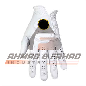 Gants de golf gaucher de qualité supérieure les plus vendus Logo personnalisé Élégant équipement de sport respirant en cuir Cabretta véritable - Product Image 4