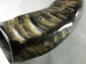 CUERNO PARA BEBER VIKING DE LA MEJOR CALIDAD CON COLOR NATURAL Taza segura para alimentos auténticos Sin fugas Cerveza nórdica para beber para Navidad - Product Image 5