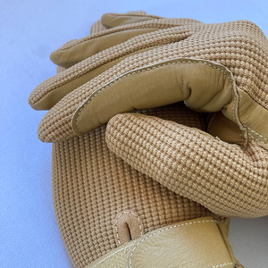 Gants d'équitation en cuir antidérapants personnalisés pour la vente en gros, haute qualité, à doigts complets, respirants et anti-humidité - Product Image 4