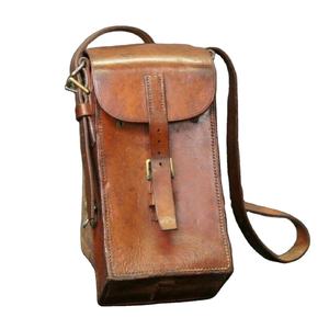 Estuche de cuero vintage para cargador de ametralladora ligera danesa Madsen LMG - Product Image 1