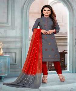 Tendance Nouvelle Arrivée Attractive Dernière Collection Traditionnelle et Look Riche Vêtements de Mariage pour Femme Indienne par Ethnic Clothing Apparel - Product Image 4