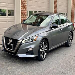 Performance 2019 Nissan Altima 2.5L SR AWD, berline intelligente à faible consommation de carburant, 182 ch - Product Image 3
