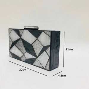 Pochette en résine au design unique, imitation perle, luxe, papillon, charme solide, pochette complète, ensemble pour femmes, mariage, design créatif - Product Image 3