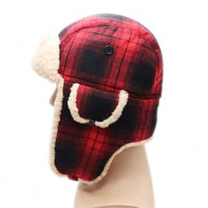 Vente en gros de chapeaux d'hiver chauds et tendance pour l'extérieur, en fausse fourrure, style trapper, chapeau russe Ushanka, chapeau bomber - Product Image 5