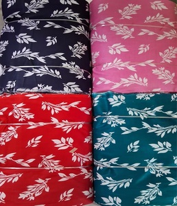 ผ้าฝ้ายพิมพ์ลายธรรมชาติวัสดุนิ่มน้ำหนักเบาเหมาะสำหรับงานโครงการเสื้อผ้าบูติกและการตัดเย็บแบบสร้างสรรค์แบบ DIY - Product Image 1