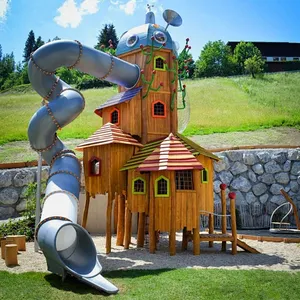 Grande torre in legno parco divertimenti per bambini giostre all'aperto parco giochi di plastica scivolo playset attrezzature per il centro commerciale