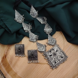 Best Selling High Quality High Grade Oxidised Necklace <b>Earrings</b> <b>Set</b> - Product Image 1