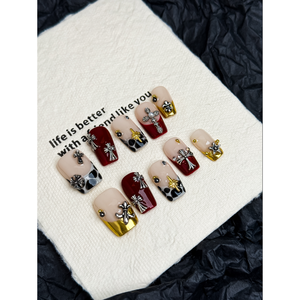 Urban Relic Press on Nail Chic Cross Design pour un nail art élégant - Product Image 1