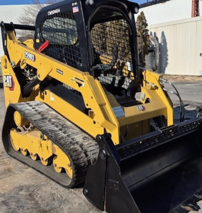 Cargadora Compacta CAT 259D3 con Aire Acondicionado en la Cabina, Motor a Gasolina, Monitoreo Remoto y 2 Años de Garantía - Product Image 2