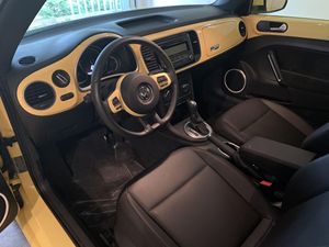 Offre exceptionnelle : Volkswagen Beetle - Prêt à être expédié - Product Image 2